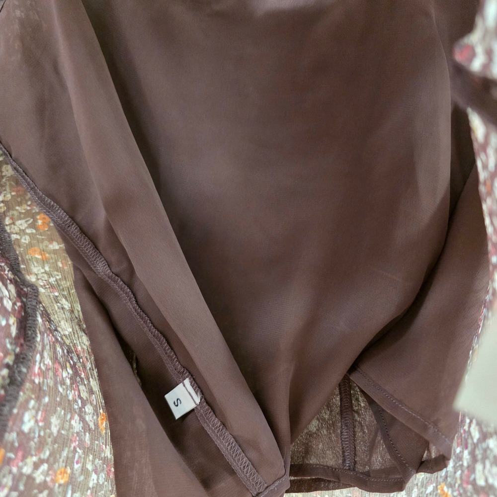 Lucky Brand Womens Floral Ruffle V-Neck Blouse Burgundy Long Sleeve Small NWT - Picture 11 of 16